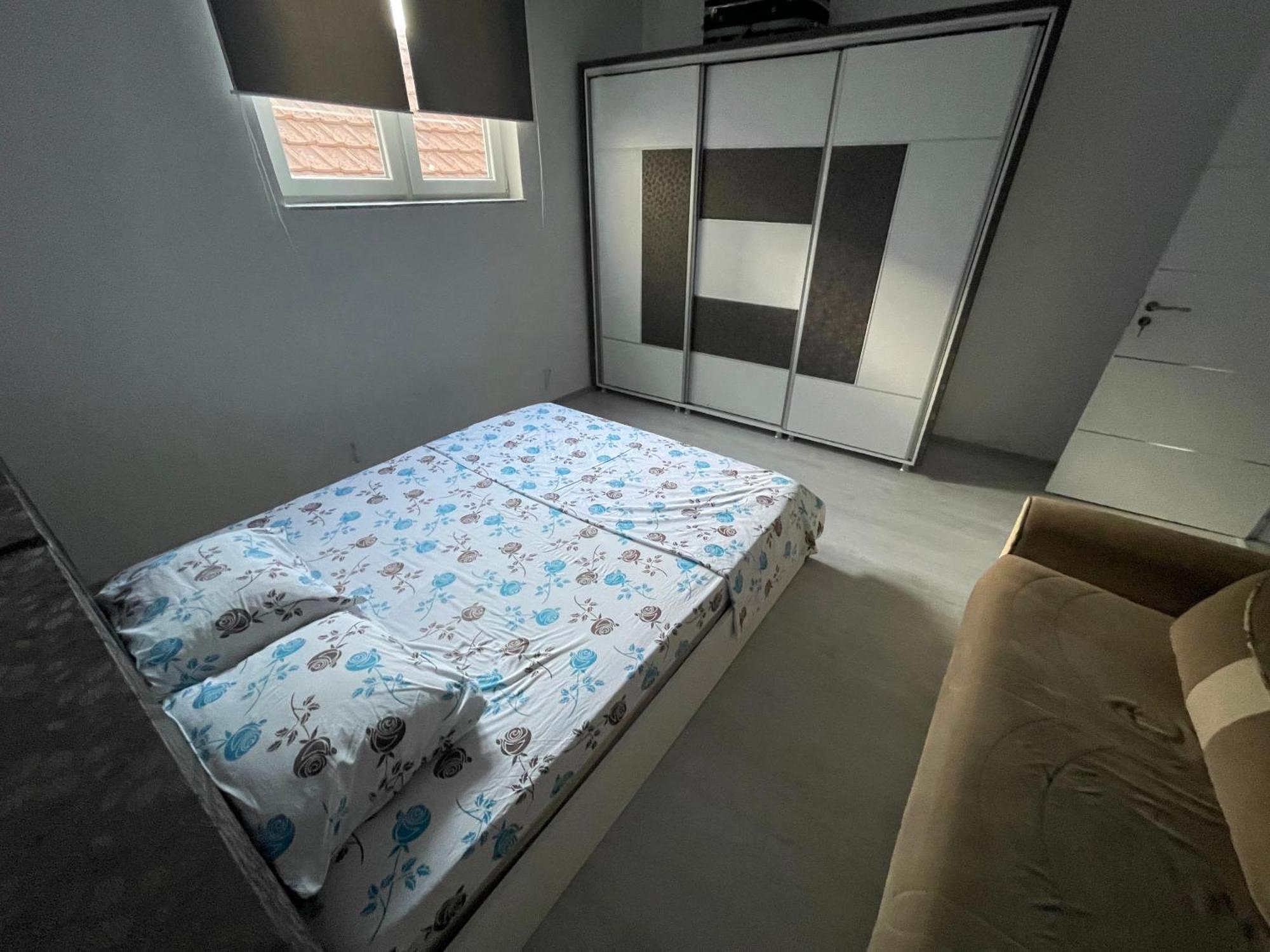 Got Prishtina Hostel بريشتاين الغرفة الصورة